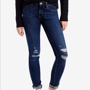 Levi’s 711 Skinny in Damage is Done